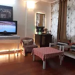Awasthi Kozi Stays B&B - Closest To Vfs
