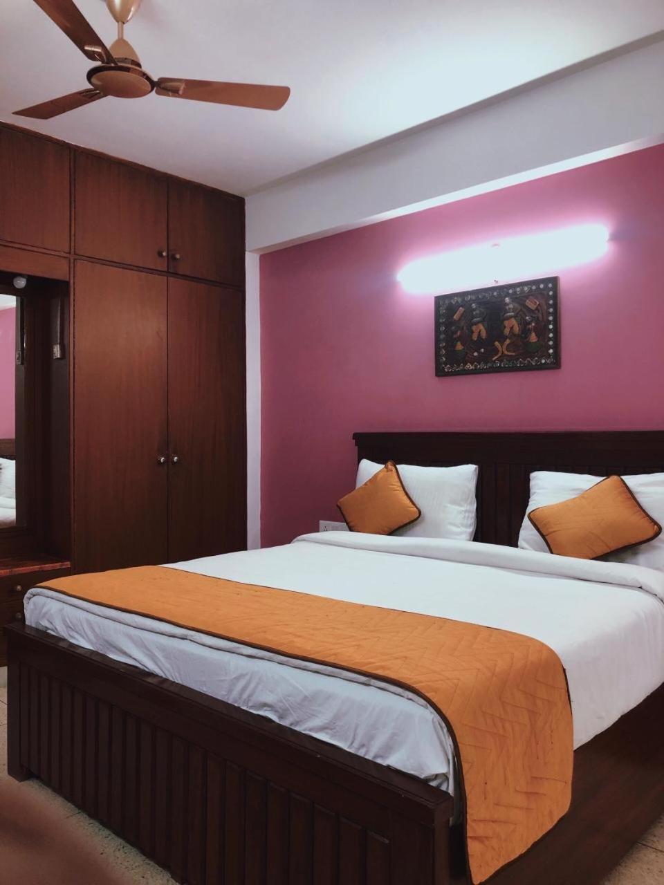 Awasthi Kozi - Closest To Vfs New Delhi